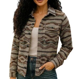 NWT FAHERTY Thunder Eagle Voice Range Hi Pile
Fleece jacket NWT unisex